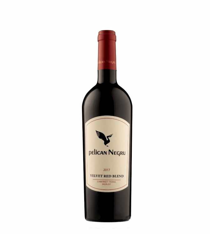 Вино «Velvet Red Blend» 2017 Pelican Negru. 0,75